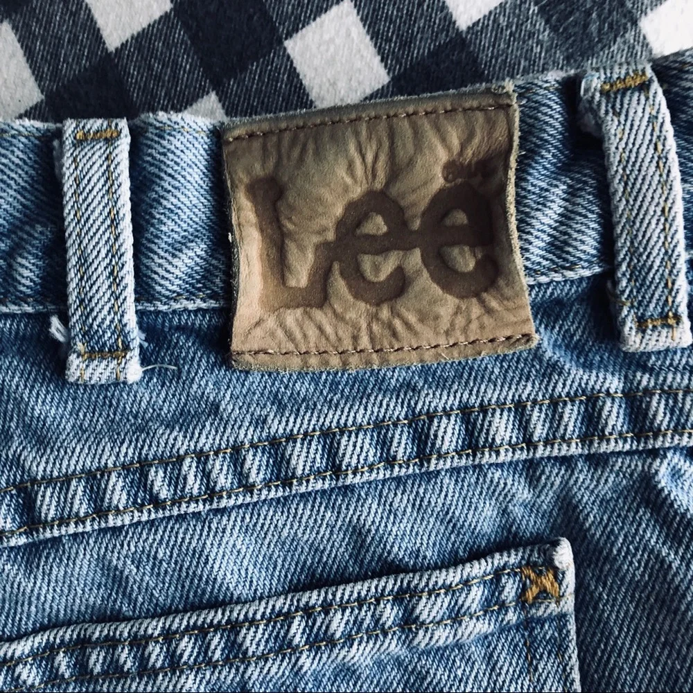 Lee Hand-made distressed denim shorts